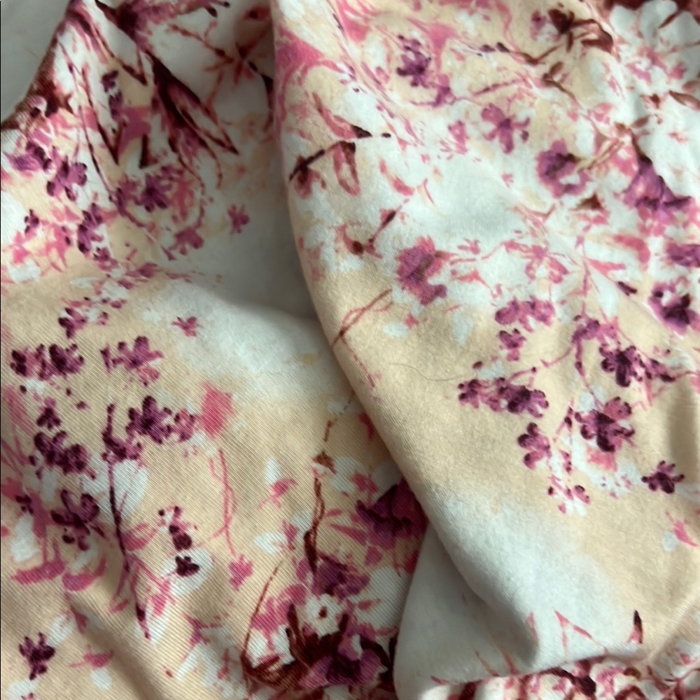 Lularoe Leah top